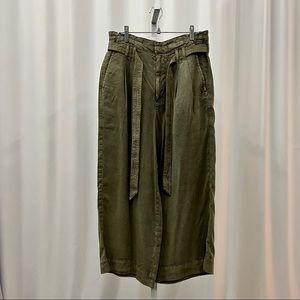 Cropped Olive Green Pants